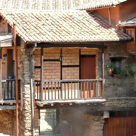 Holiday home Charming House In With Fireplace And Terrace