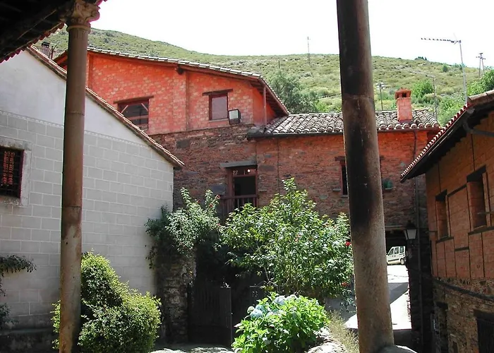 Charming House In With Fireplace And Terrace Prázdninový dům Robledillo De Gata